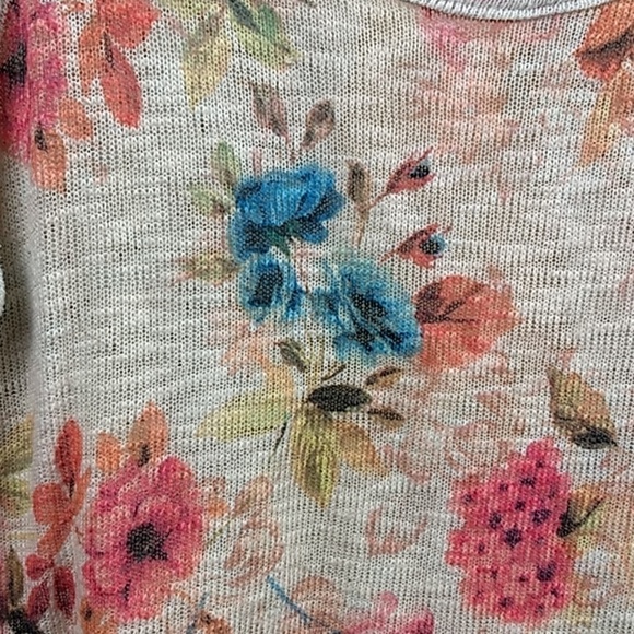 TORRID Key Hole Back Knit Tank Top Size 1X - Picture 3 of 8